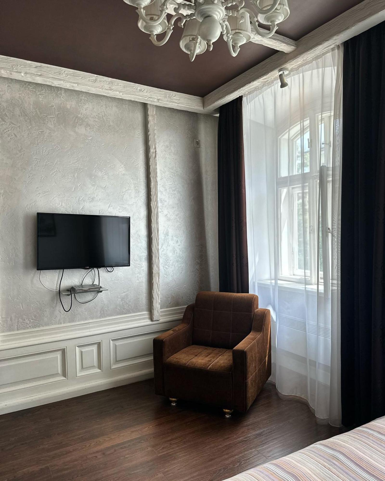 Vip Apartments ! 리비프 외부 사진