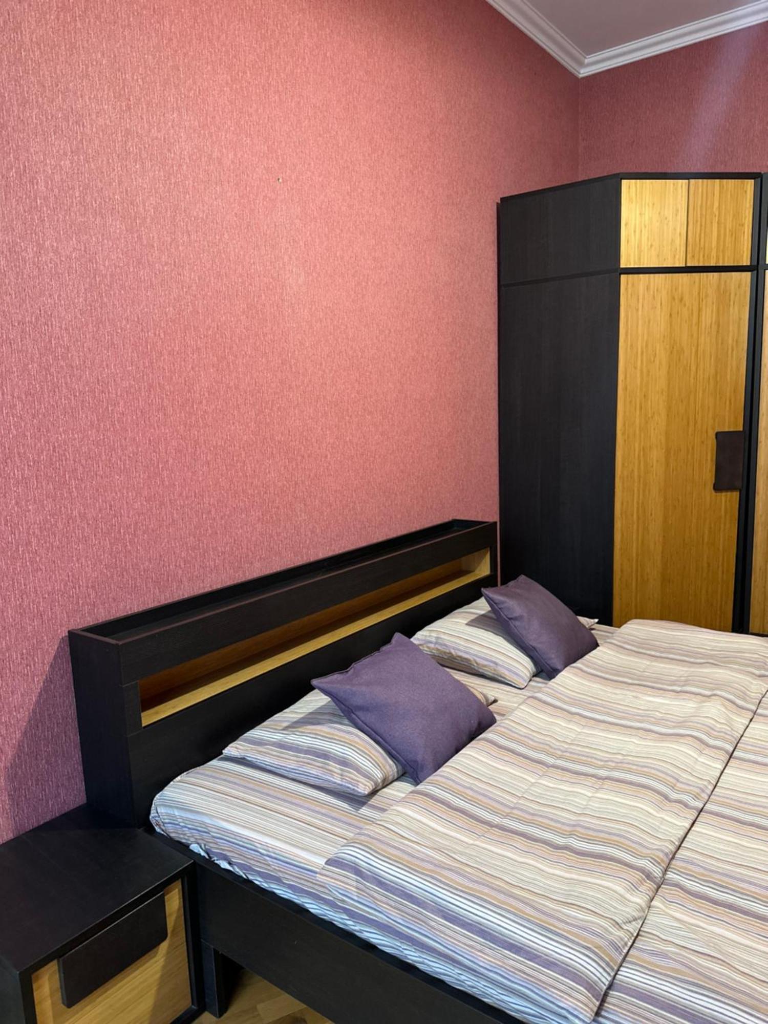 Vip Apartments ! 리비프 외부 사진